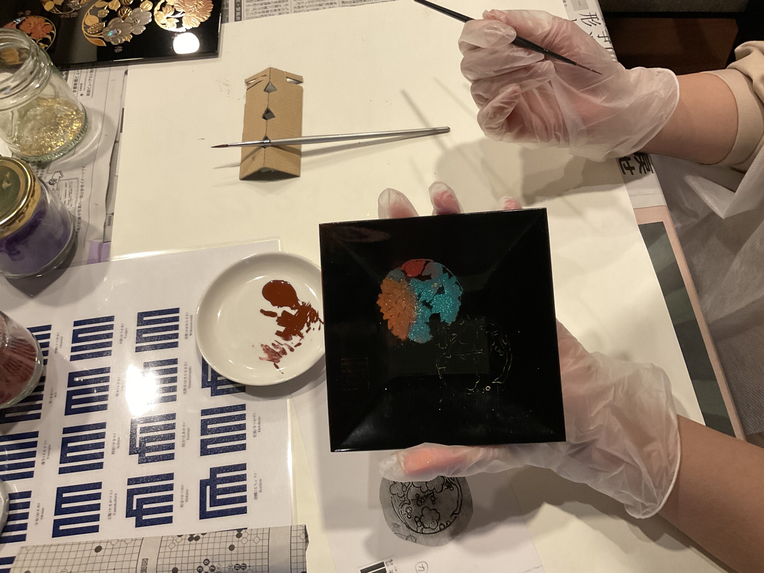 蒔絵師から学ぶ<br>塗りの絵皿 蒔絵体験 イメージ